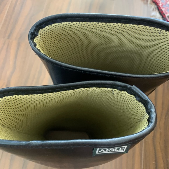 NWOT Aigle Coupe Saumur rain boots. Size 36 - Picture 3 of 11